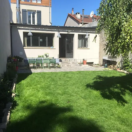 Maison Denis Stade De France