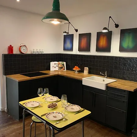 Maison Denis Stade De France Hotel *